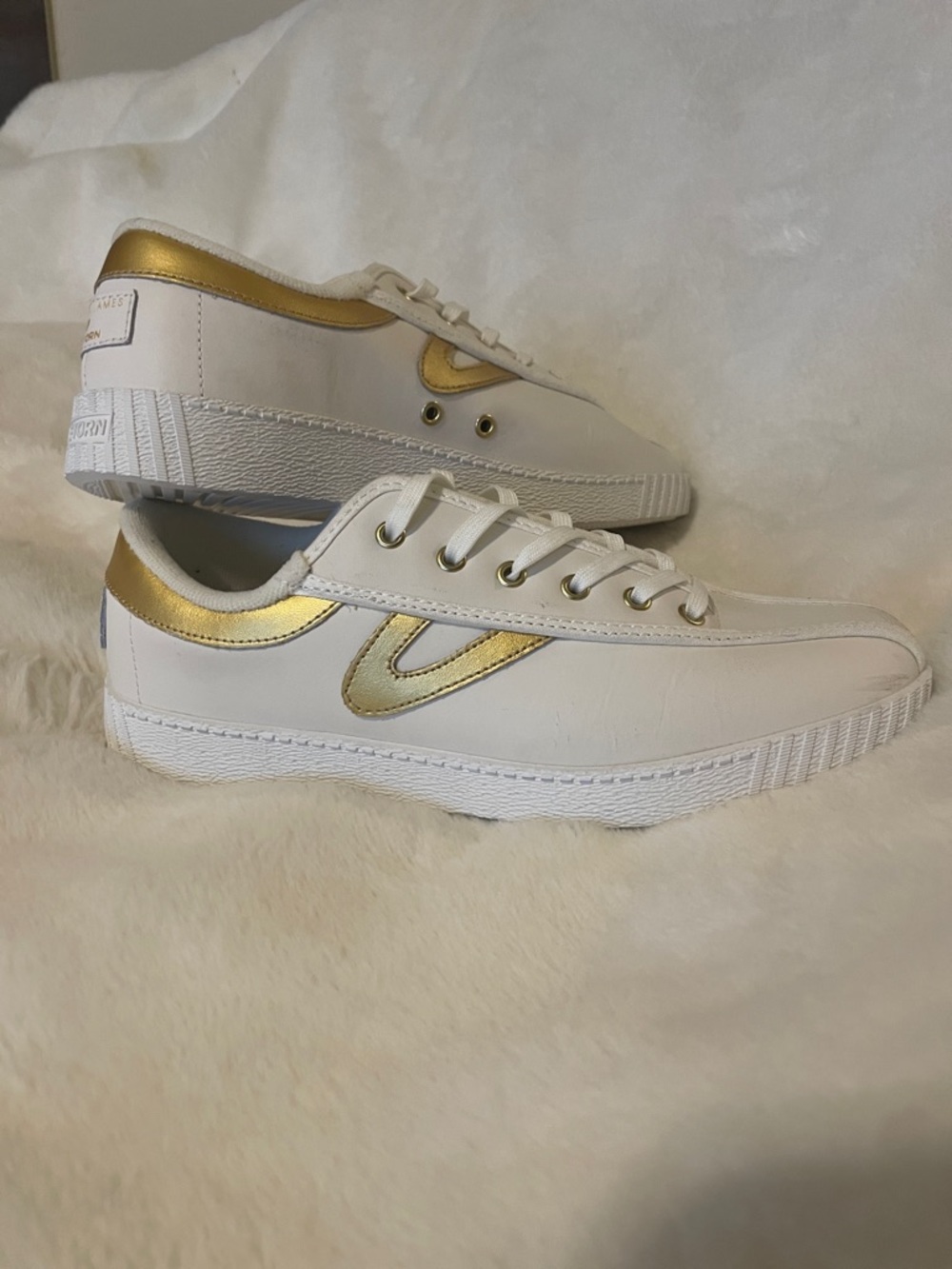 Tretorn White and Gold Low-Top Sneakers